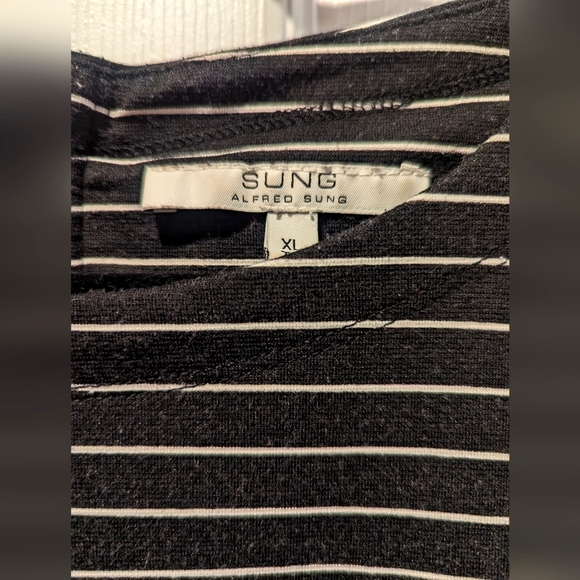 Alfred Sung Top size XL - Picture 2 of 4